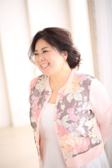 【トップランナーに聞く】求められる〝そぎ落とす ス キル〞（フリーランスウエディングプランナー Ayame氏）