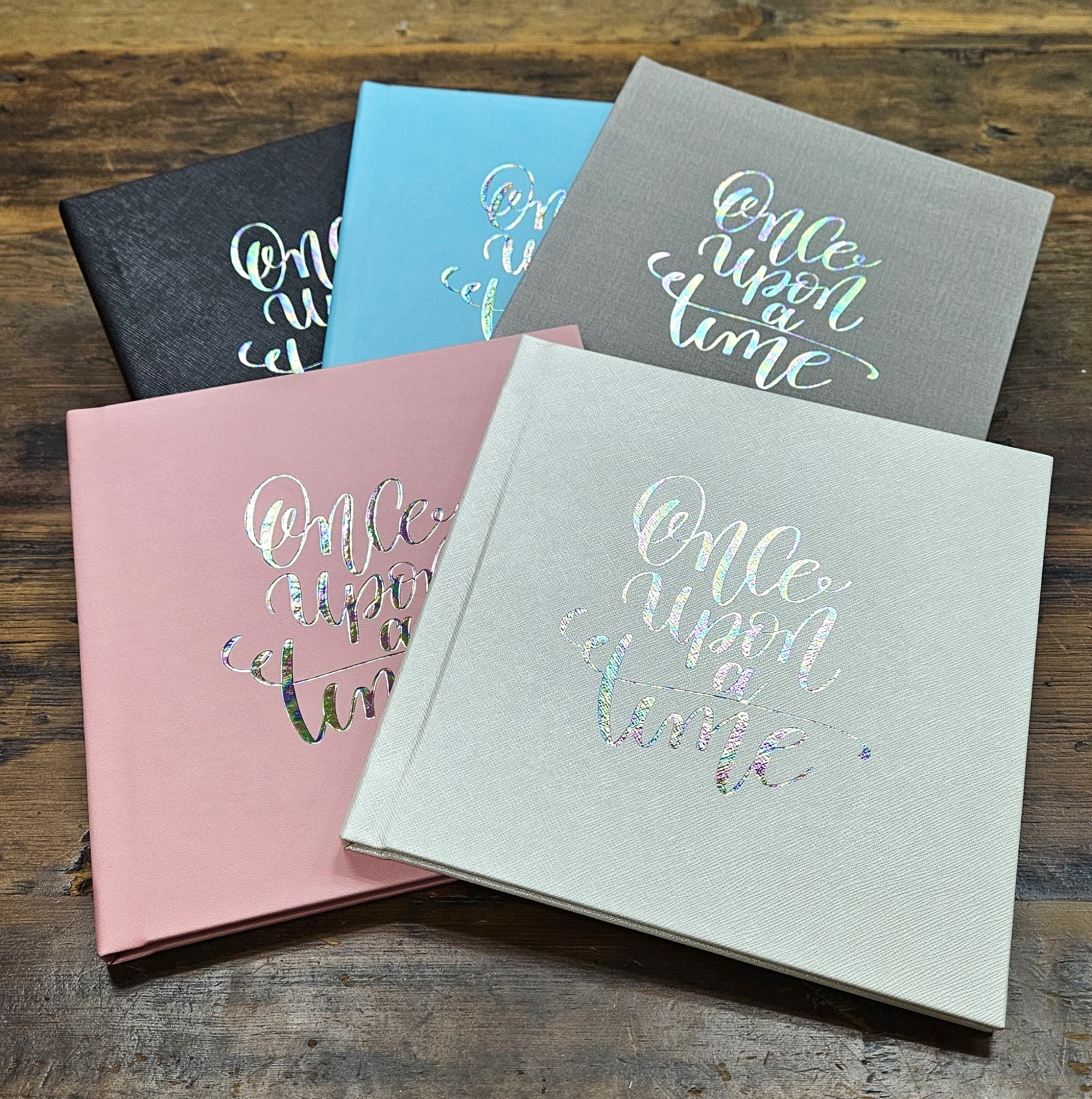 オーロラ箔の新作アルバム【ワタベウェディング】 | 写真 | 最新