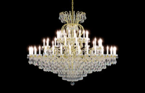 式場などにシャンデリア提案【ミナセント】