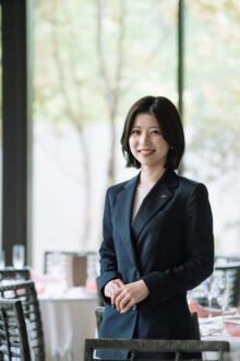 《輝く女性支配人 VOL.29》全ての施行を現場で見る 「カップル全組は“私の担当”」【ザ・リバーサイドテラス 広島ツリーズスクエア支配人 川畑 蛍さん】