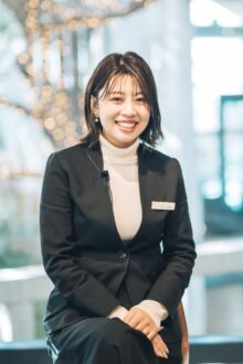 《輝く女性支配人 VOL.31》復帰後に感じた現場への想い 自分だけでない“面”の幸せを目指す【ザ・ヒルサイド神戸 支配人兼ウエディングマネージャー 足立奈穂さん】