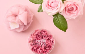 食用バラを菓子に婚礼ギフトも想定【Confetti ROSA】
